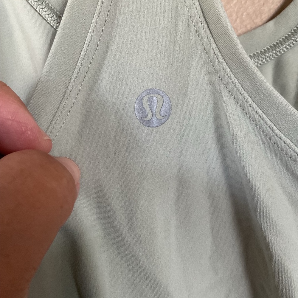 Lululemon Cool Racerback Tank Nulu In Silver Blue Size 8 - Picture 4 of 6